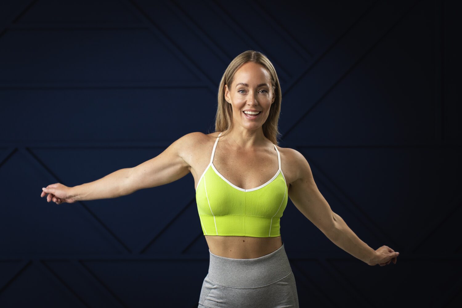 Heather Robertson Net Worth 2025: Workout Creator’s Digital Success Heather Robertson's HR12WEEK Series - Free 12 Week Workout Programs